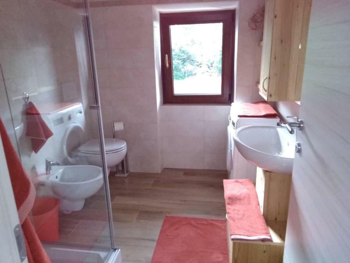 Casa Vacanze Insieme バゼルガ・ディ・ピネ エクステリア 写真